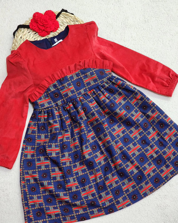 پیراهن آستردار دخترانه