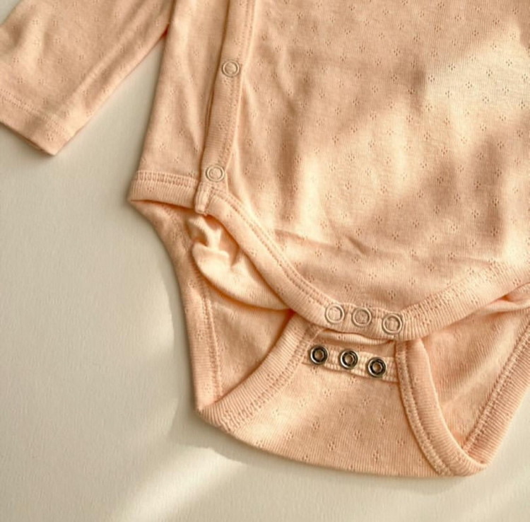 بادی لطیف نوزادی یقه دراپه دکمه دار