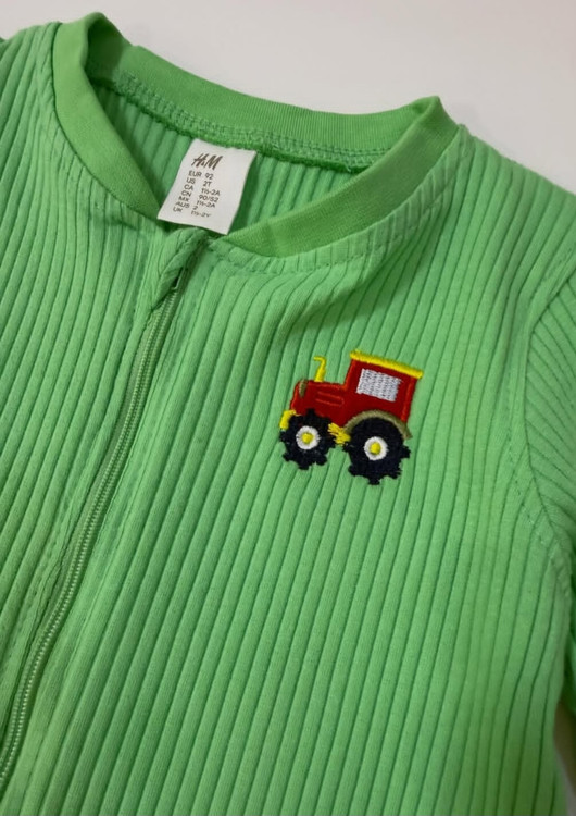 سرهمی زیپی نوزادی طرح تراکتور