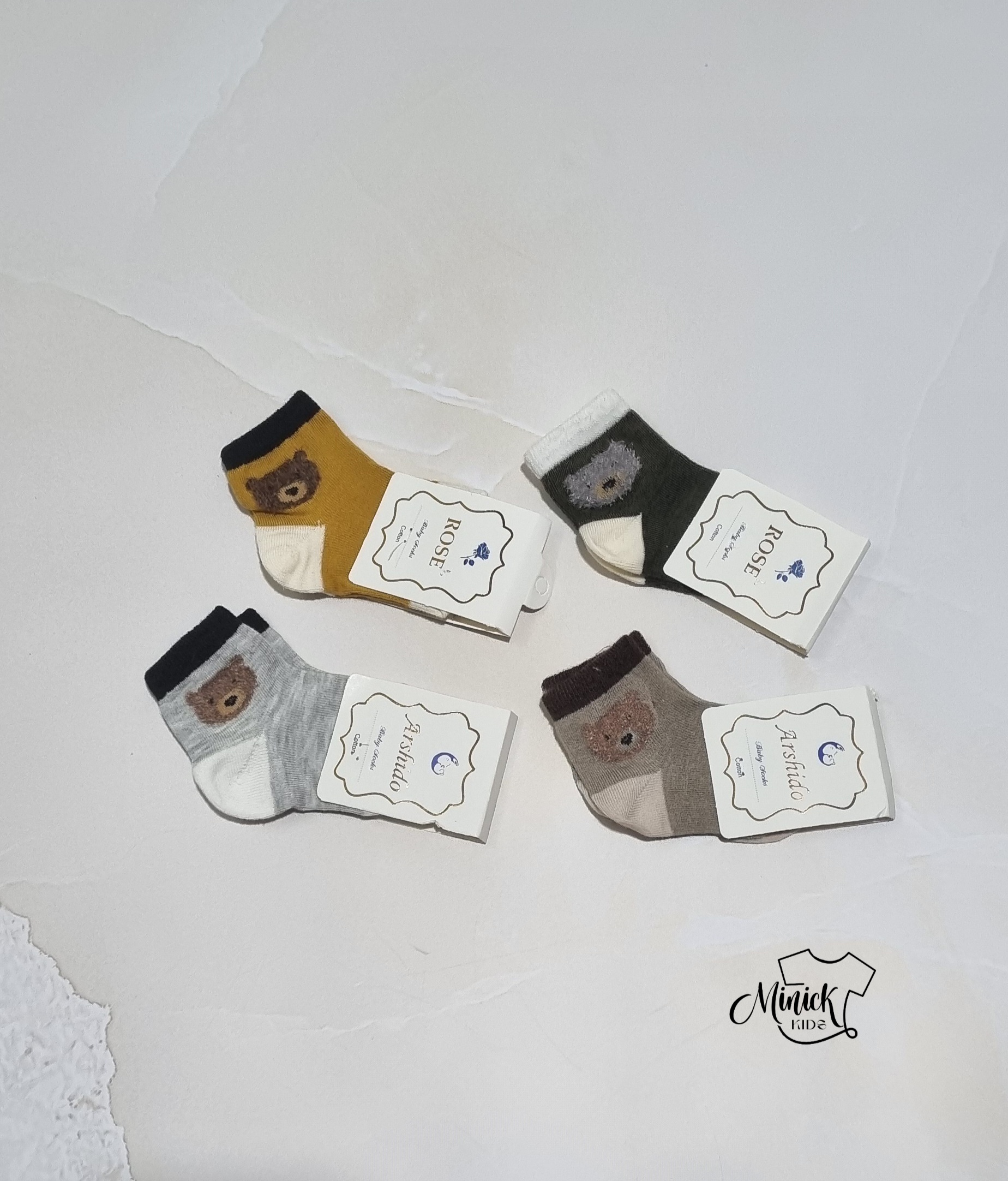 جوراب بچگانه